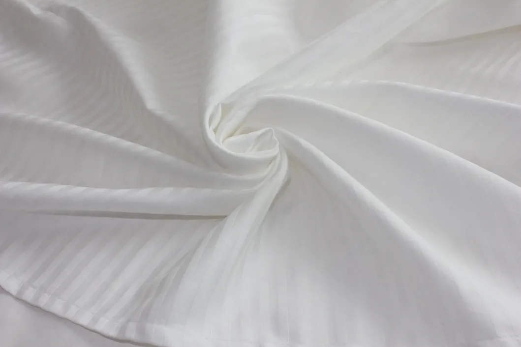 100% Combed Cotton 300 Tc 3cm Sateen Stripe Bedding Set for Hotel & Home