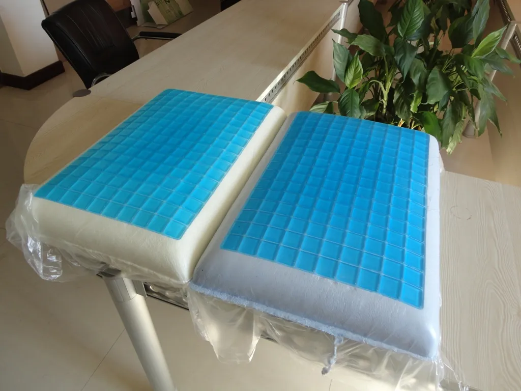 Factory Price Home Furniture Popular Top Sale Gel Memory Foam Soft Cool Summer Pillow