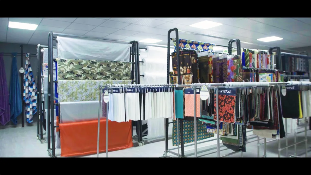 High Quality Organic Cozy Soft 100% Cotton 4 Layer Crepe Guaze Muslin Baby Swaddle Blanket