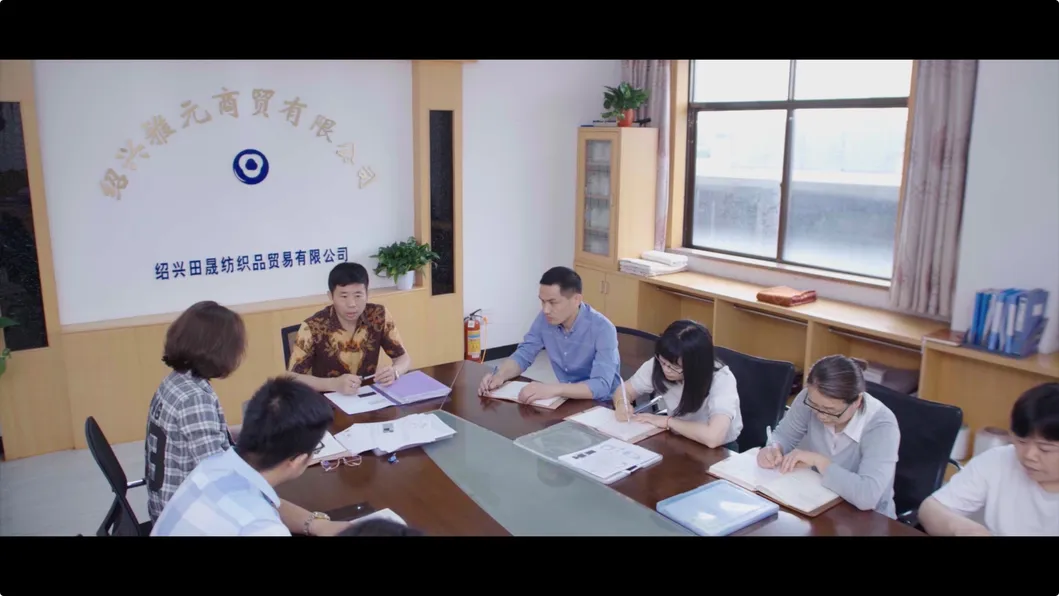 High Quality Organic Cozy Soft 100% Cotton 4 Layer Crepe Guaze Muslin Baby Swaddle Blanket