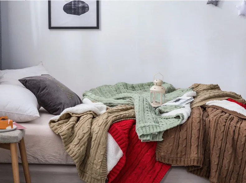 Household Items Cheap Solid Color Flannel Blanket with Sherpa Customized Print 100% Polyester Blanket Mink