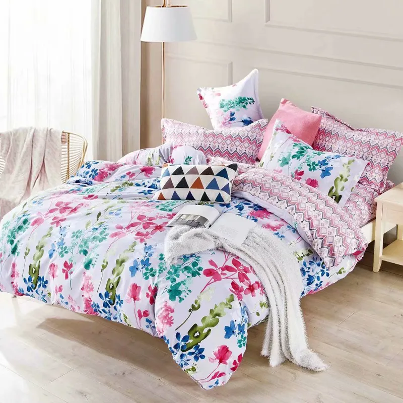 Made in China Home Textile Supplier 130GSM Disperse Print Wholesale Bedding Sets