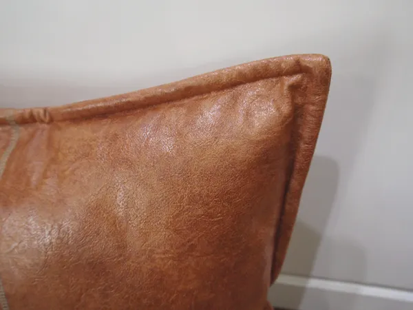 National Leopard Canvas Senior Pleasant Fake Fur Home Pillows