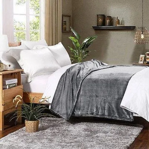 Solid Colors Plush Mink Fleece Bed Sofa Throw Blanket