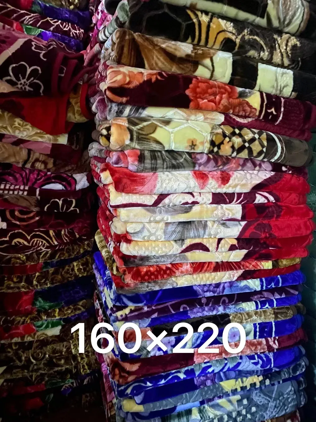 Stock Mink Raschel Blankets 2-4 and 5~10 Kg 240X260cm