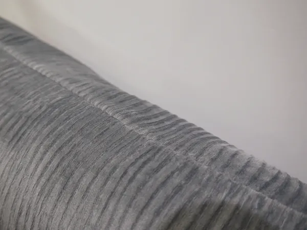 Wholesale Durable Luxury Cotton Waving Pleasant Pillows for Sale